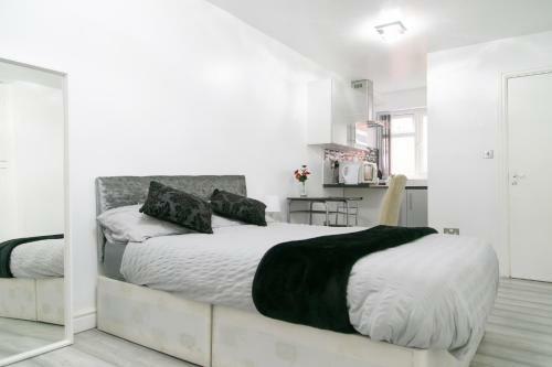 Cheetham Hills Apartments