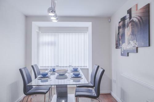 Salford Holiday Apartment Manchester