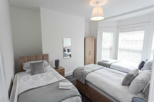 Spacious Comfortable House Close To Etihad