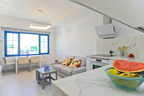 Luxury Apartment El Pueblo Famara