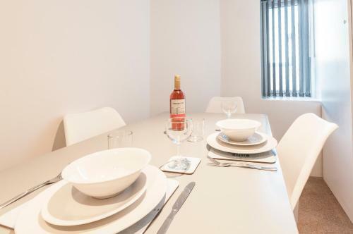 Five Way Apartments