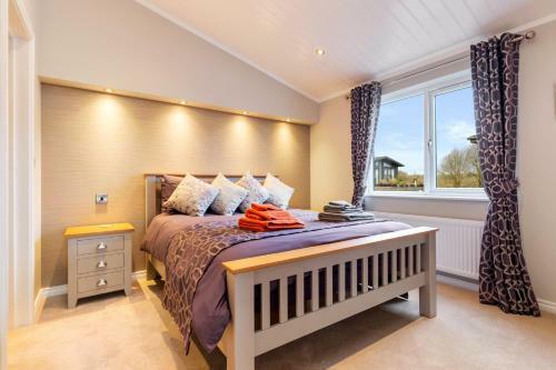 Sandpiper - Luxury Lodge, Close To Beach, Pet Friendly
