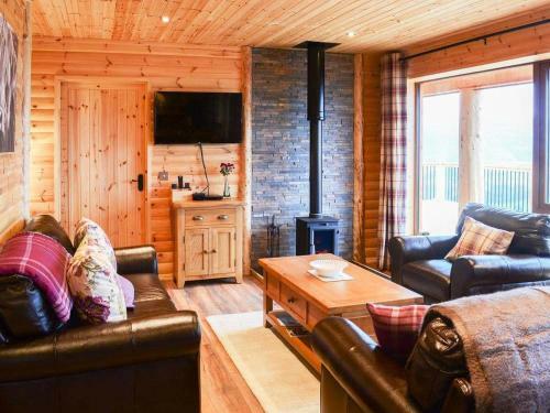 Red Kite & Osprey Lodges