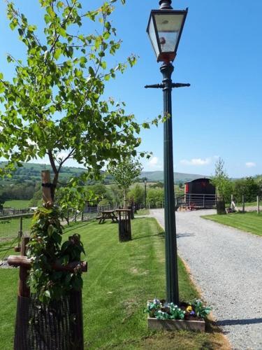 Ruby Shepherds Hut Sleeps 4