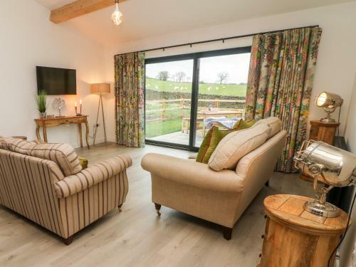 Whernside Lodge