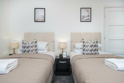 Apartamento Attractive And Spacious 3 Bed House In Grays Lakeside