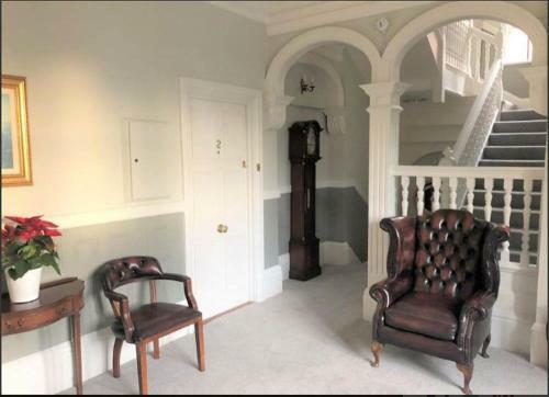 Warwick Victorian Apartment