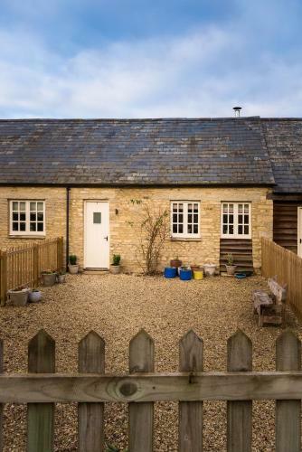 Cottage 2 New Yatt Farm
