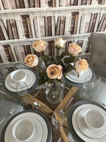 Luxury 2 Bed Apartment