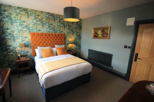 Hotel Westow House