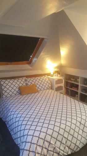 Comfy Room Well Located