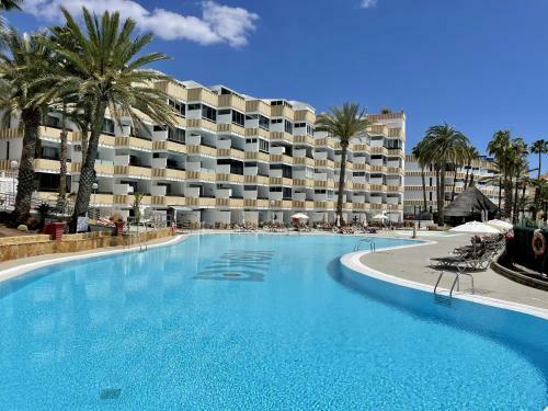 Bonito Apartamento Con Piscina En Playa Del Ingles