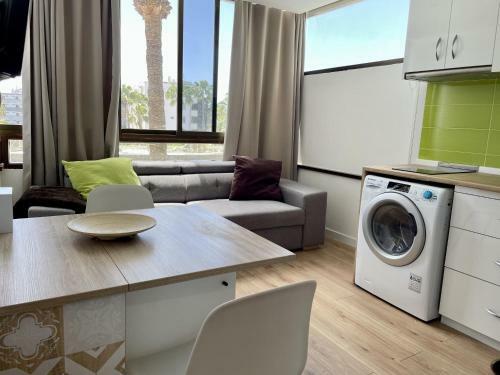 Bonito Apartamento Con Piscina En Playa Del Ingles