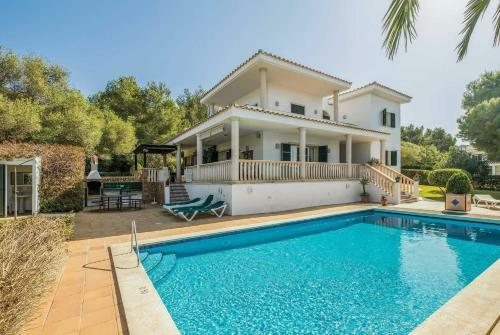 Villa Alaris
