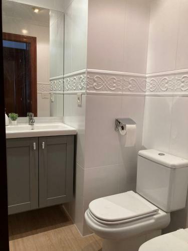 Apartamento Amplio Y Elegante En Las Arenas