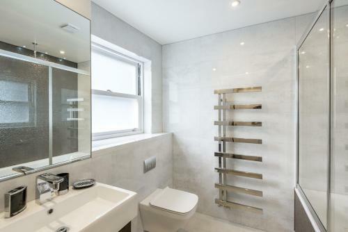 High Street Kensington Apartment