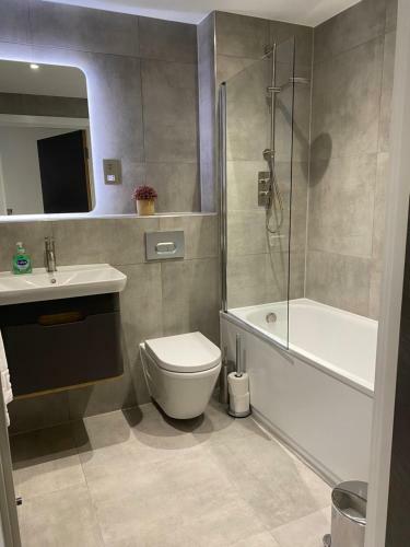 Icona - Brand New City Centre Apartment