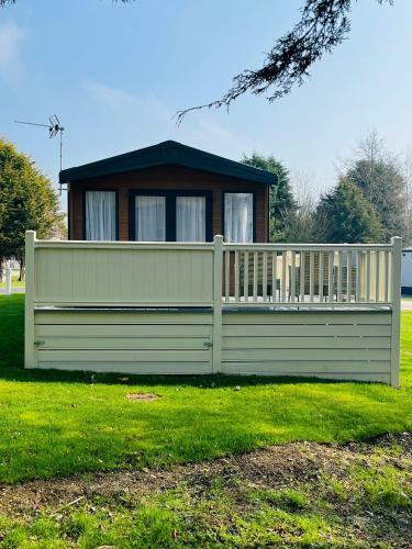 Stone Beck Lodge With Hot Tub