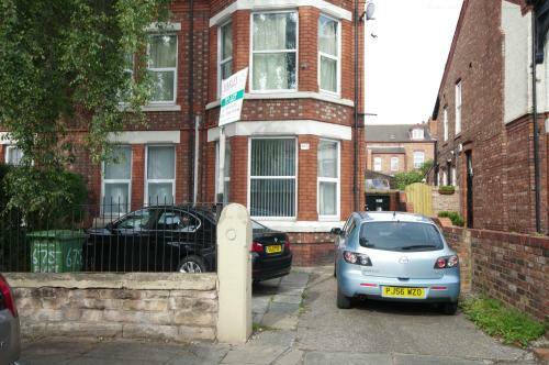 Marley Mansion Apartments - Borough
