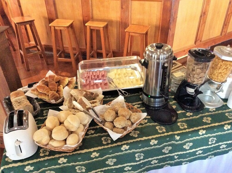 Hostal Hotel Vale Verde
