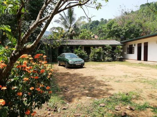 Hotel Leaf Guest House