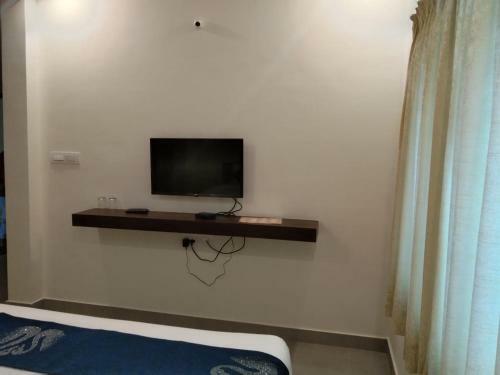 Hotel Amulya Fine Dine Residency