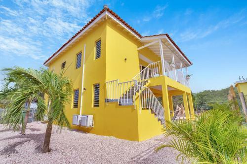Villa Yellow Rose In Kralendijk