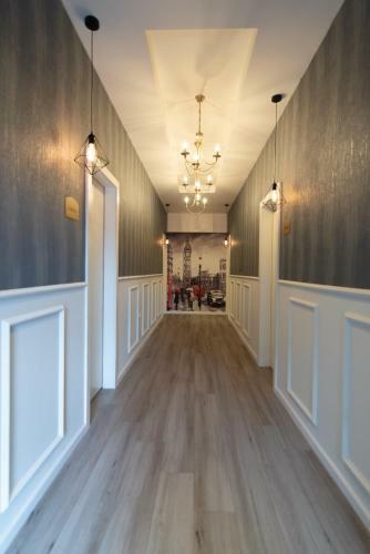 Apartamento King's Bed - Stay Royal And Stylish