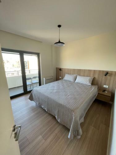 Charming And Bright Tirana Center Apartament