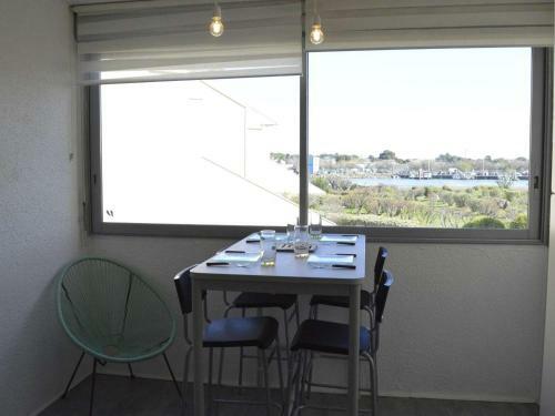 Apartamento Studio Le Grau D'agde, 1 Pi�ce, 4 Personnes - Fr-1-249-362