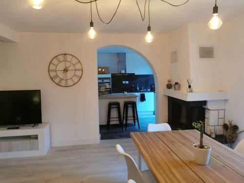 Villa Agde, 4 Pi�ces, 6 Personnes - Fr-1-423-246