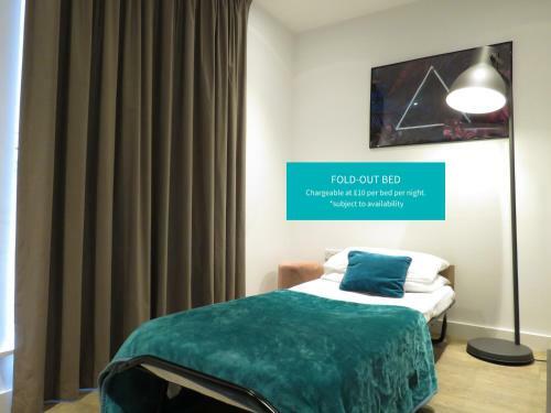 Tudors Esuites House City Centre Netflix