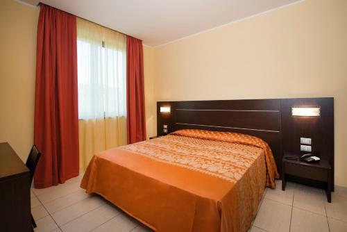 Hotel Letizi�