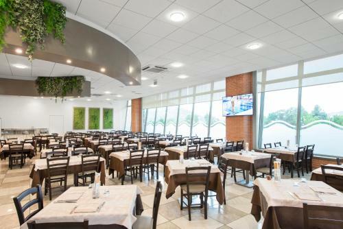 Hotel Letizi�