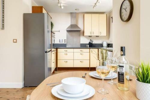 Citrine Apartment***free Wifi/ Free Parking
