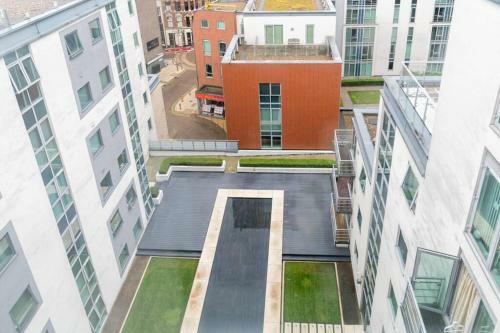 Apartamento Avril Stay Birmingham City Centre - With Balcony