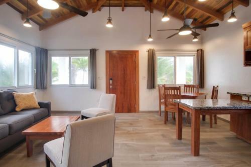 Hotel Ceiba Beach Resort And Residence