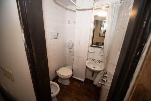 Cinerama Hostel