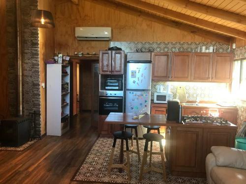 Casa de Campo Con Piscina Privada, Jardines Y Juegos