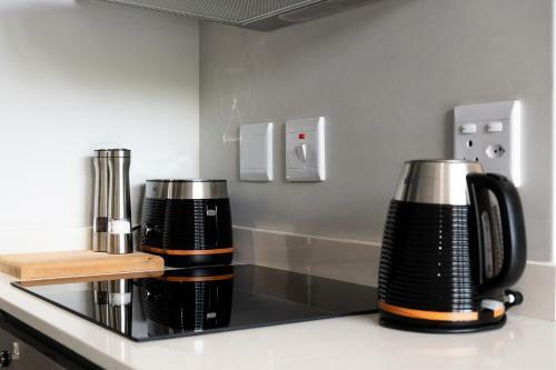 2six2 Florida Road Luxury Apartment