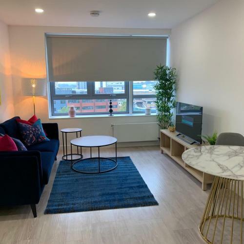 Bracknell Stunning 2 Bedroom And 2 Bathroom Apartment