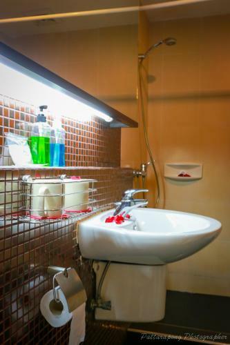 Thip Residence Boutique Hotel