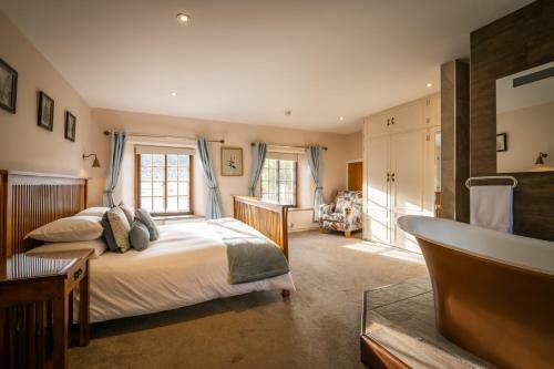 Luxury 1 Bed Villa - Great Location - Peaceful