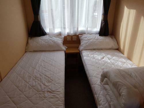 6 Berth With Sea Views On Beachside