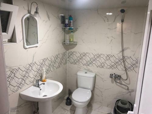 Hostal Guesthouse Batu