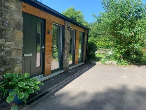 1-bedroom Apartment Next To University
