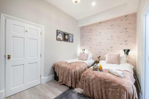 Corporate & Contractor Short Stay Accommodation By King Square Apartments