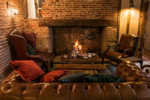 Posada The Brisley Bell