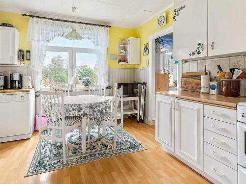 Holiday Home Bruzaholm II