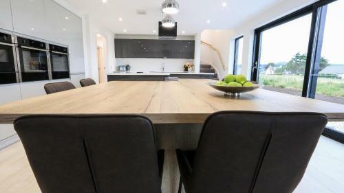 Black Barn Skye - Contemporary 3 Bed / 4 Bath Home